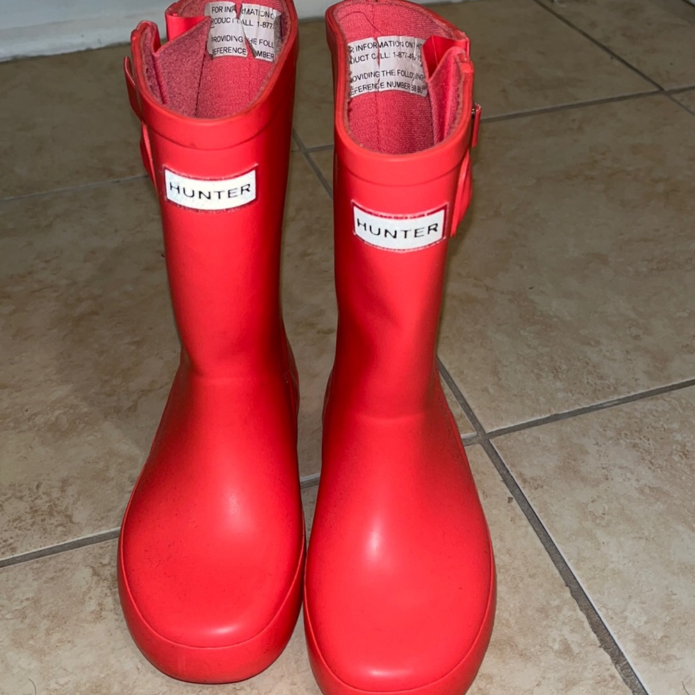 Good condition hunter boots